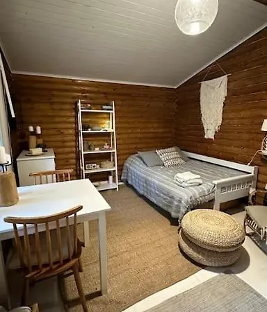 Hirsimoekki,meri,sauna,terassi * クスタビ