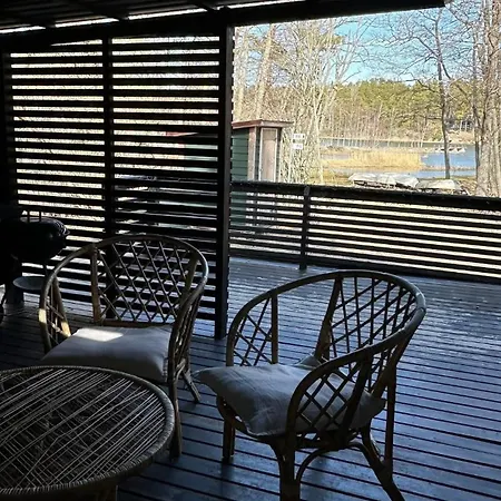 Hirsimoekki Merinaekoeala&sauna&iso Terassi